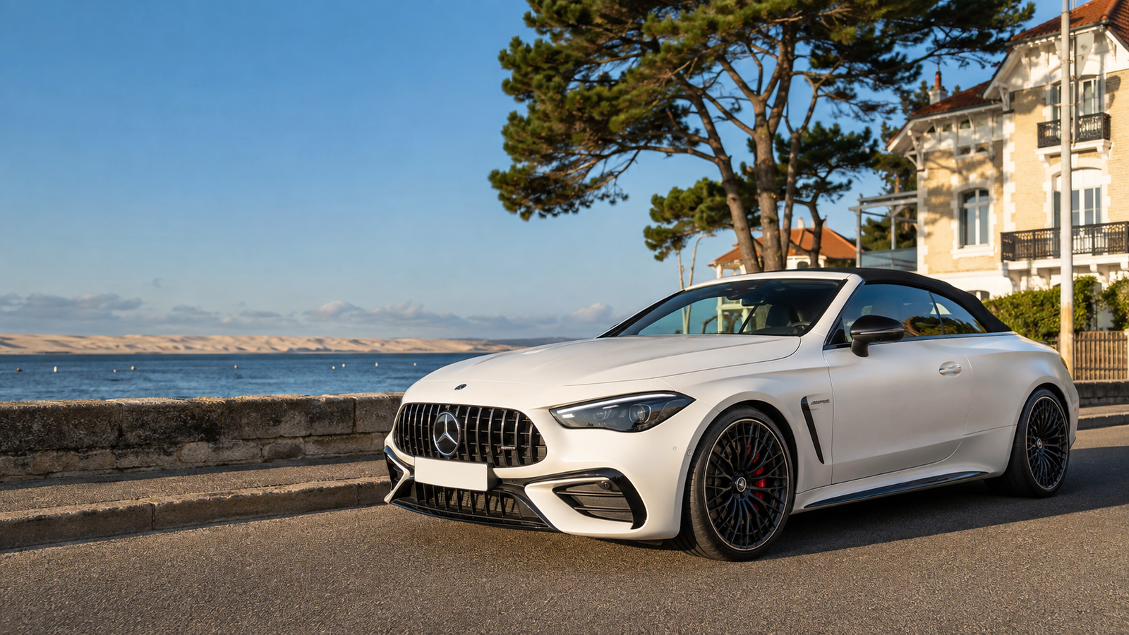 Mercedes CLE 53 AMG Cabriolet blanche location Arcachon